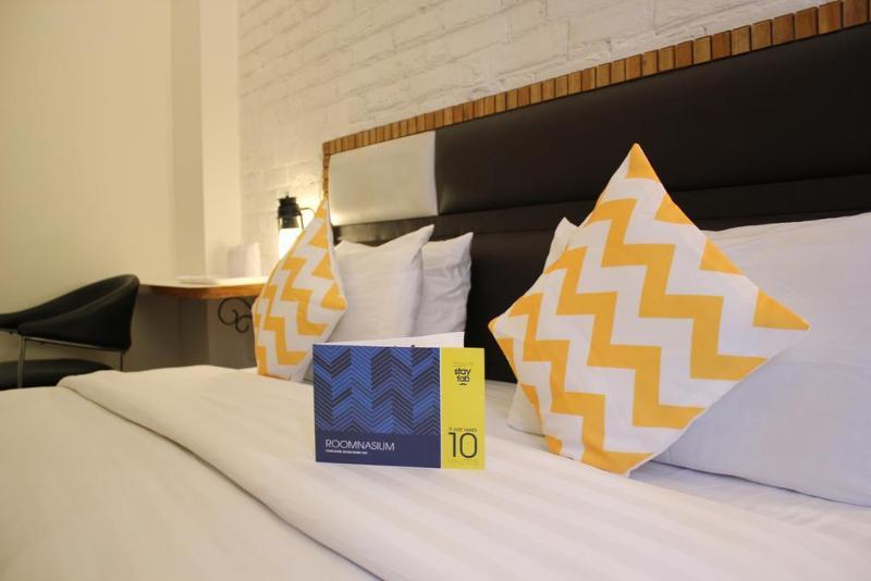 Fabhotel Daffodil Huda City Center Gurgaon Exterior photo